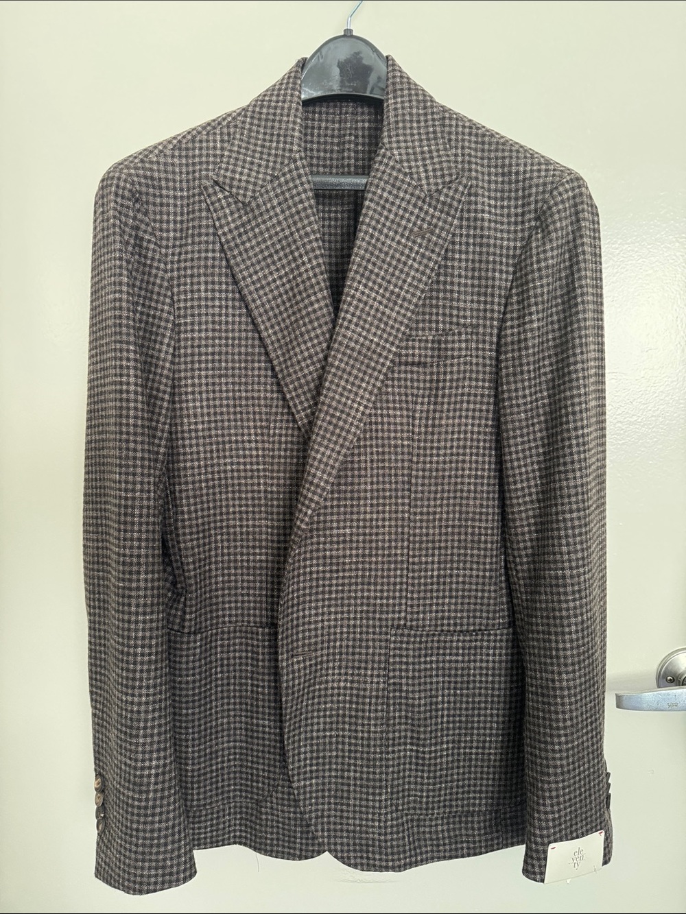 Eleventy Brown Houndstooth Peak Lapel Sport Coat (Size 52 EU)